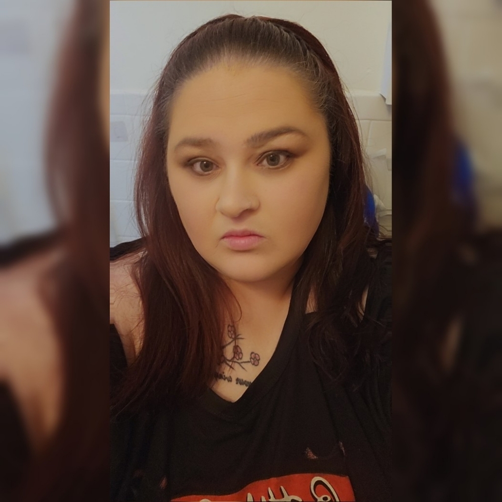 Meet your Posher, Tina